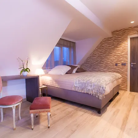 住宿加早餐酒店 Sable D'o -vlak Aan De Zee- 5*